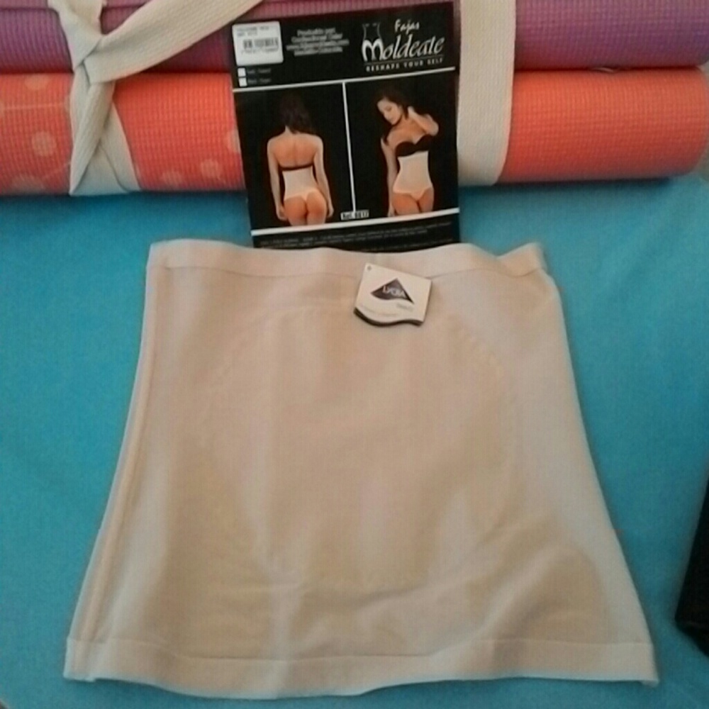 Waist trainer